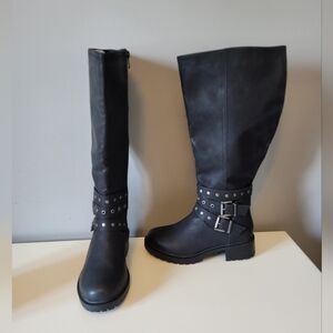 Torrid Studded Wrap Buckle Knee Boot, BNWT, Size 6
